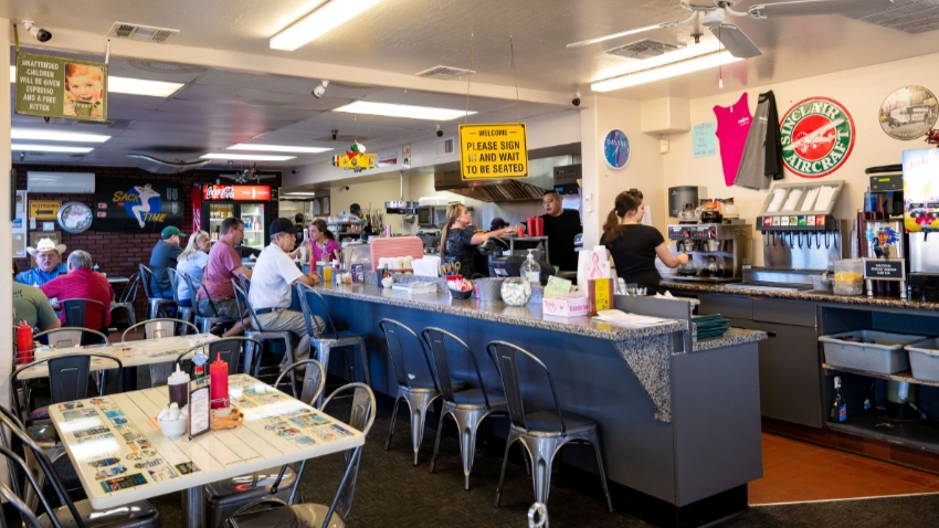 Hangar Café Hangar Café