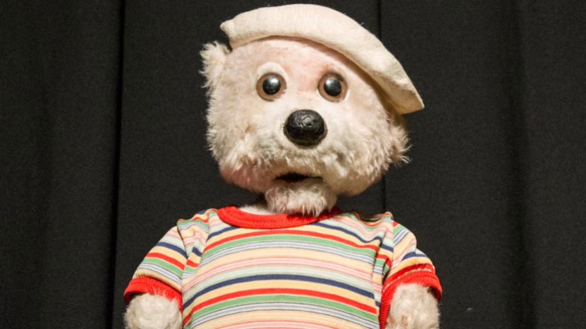 bear puppet