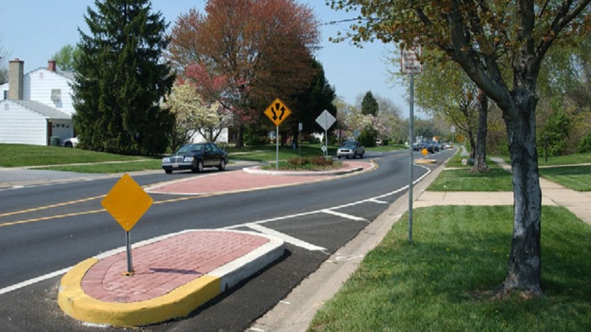 traffic roundabout