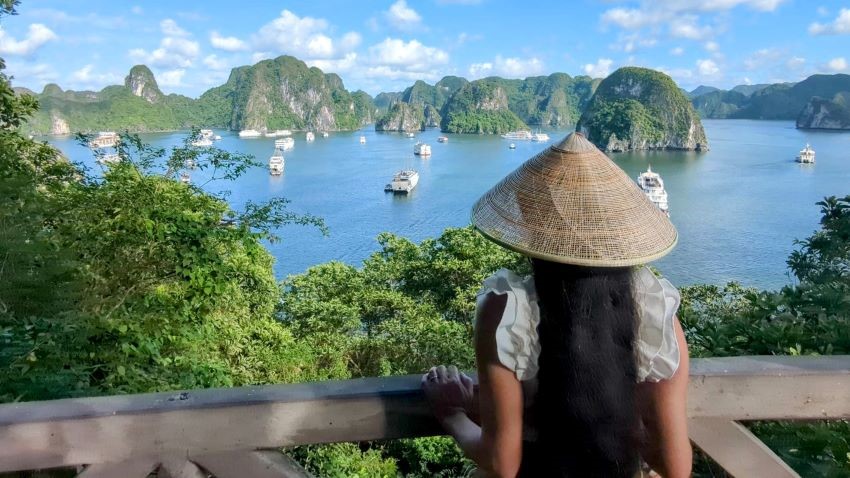 woman in south vietnam